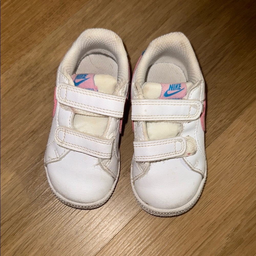 Nike White and Pink Velcro Sneakers